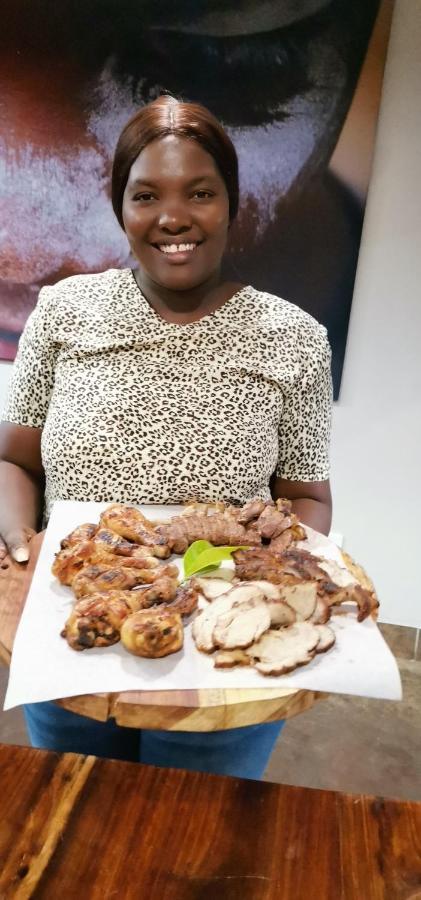 Etotongwe Lodge Outjo Bagian luar foto